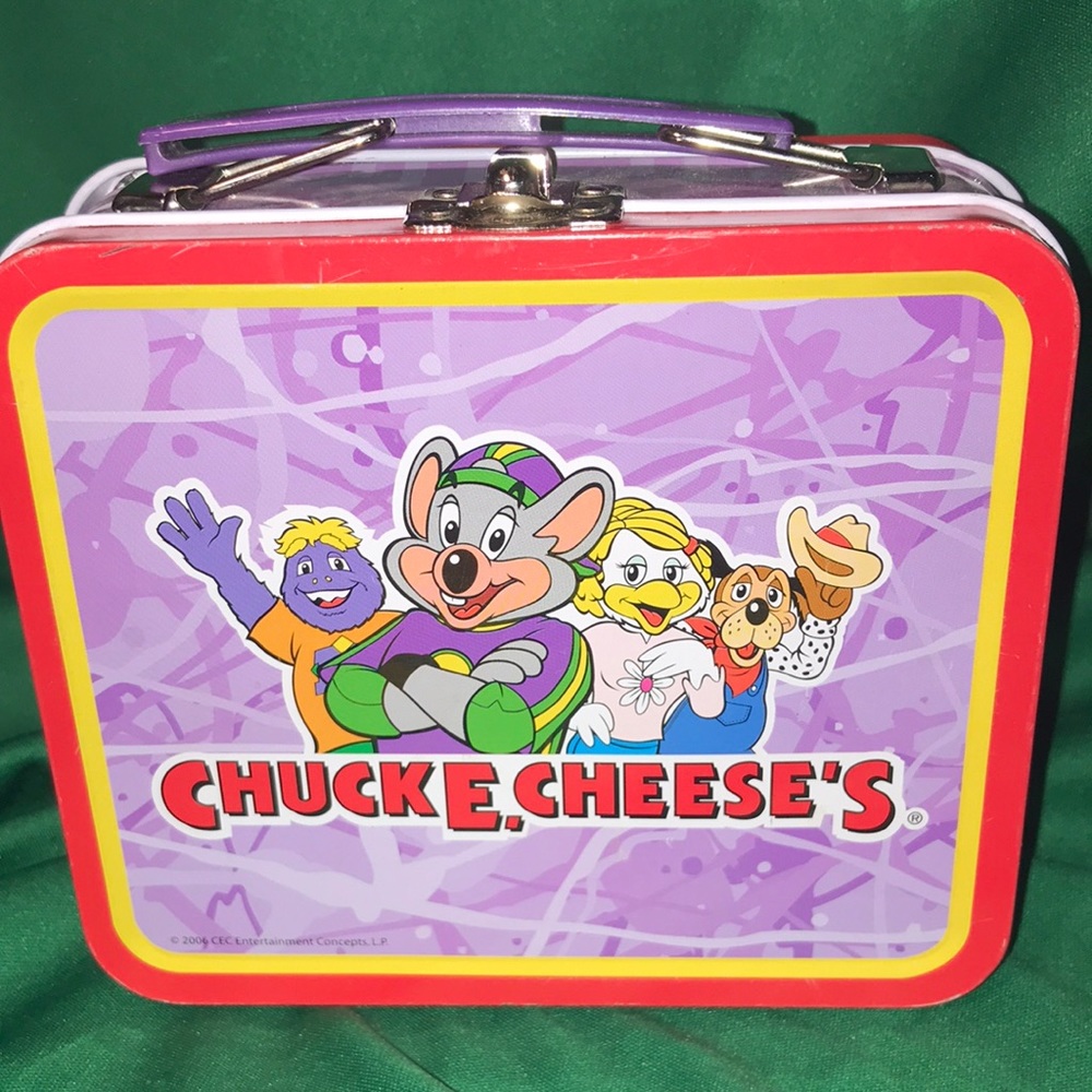 Small Chuck E. Cheese Lunchbox